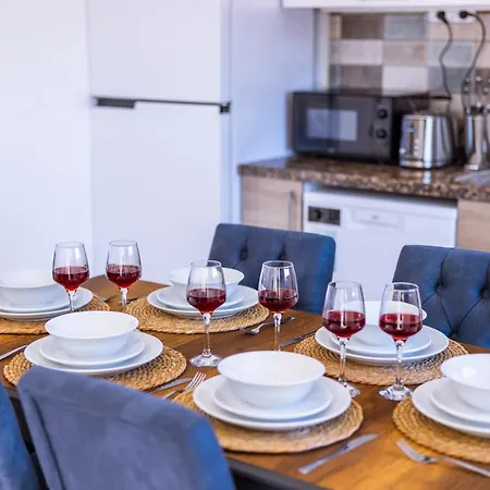 Olive View Penthouse 卡尔坎