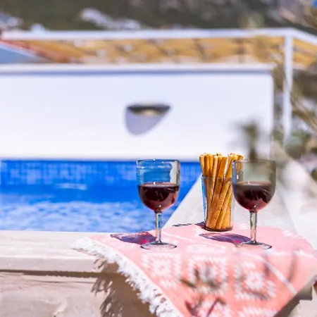 Olive View Penthouse